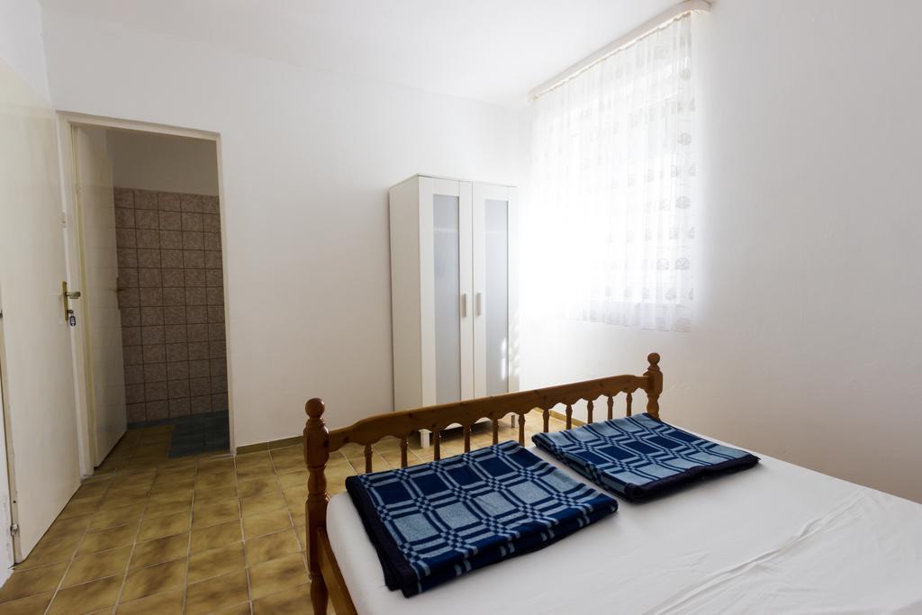 St. Roko Guest House Donja Lastva Eksteriør bilde